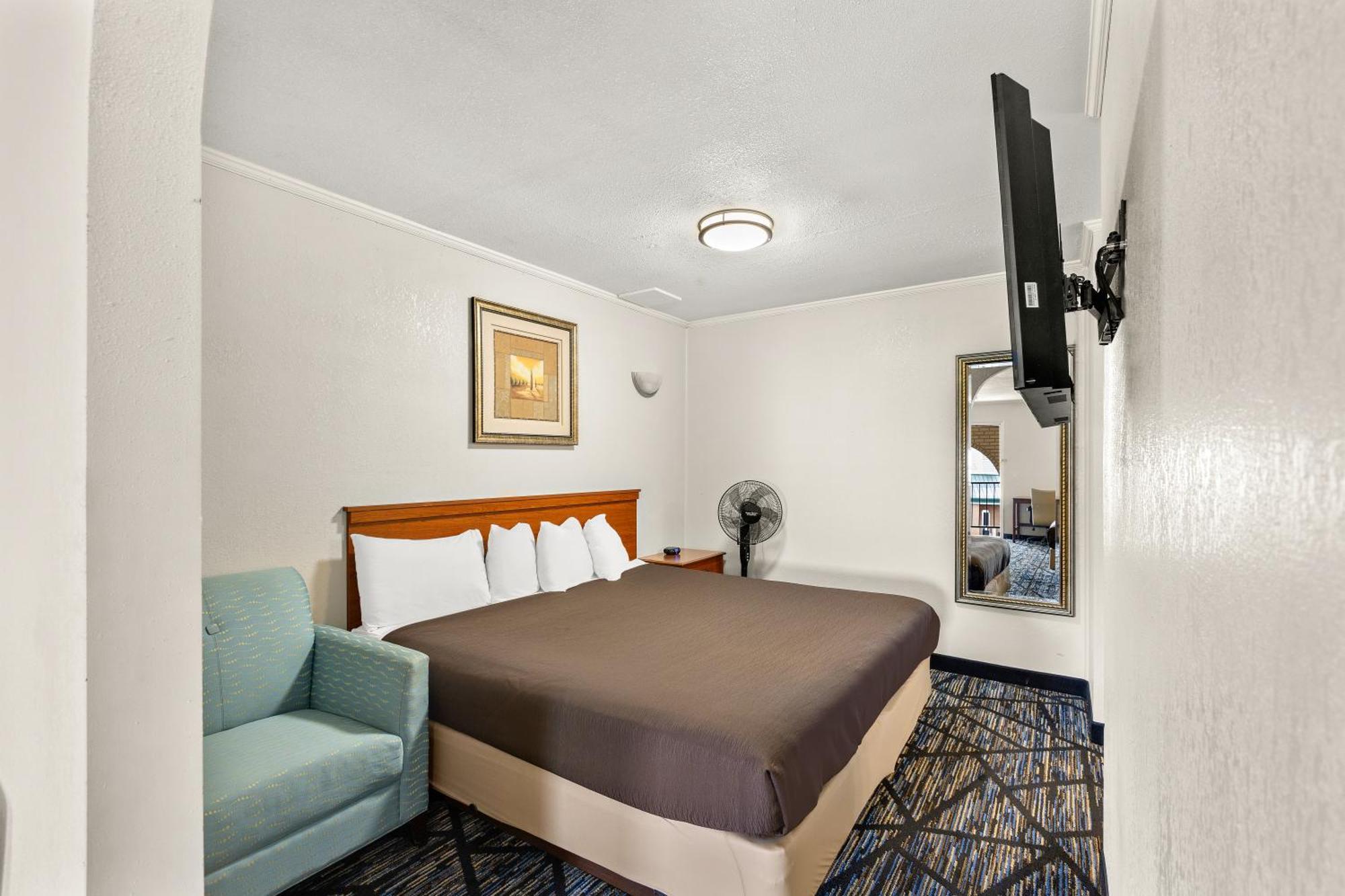 Americas Best Value Inn-Celina Exterior photo
